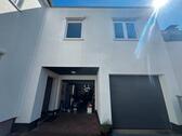 Foto - Haus zur Miete - 1.700,00&nbsp;EUR Kaltmiete, ca.&nbsp; 125,00&nbsp;m&sup2;
