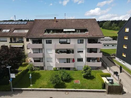 Foto - Großzügige 2-Zimmer DG Wohnung mit großer Terrasse 138 m2