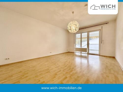 Foto - Geräumige 3- Zimmer Wohnung mit XXL- Balkon!