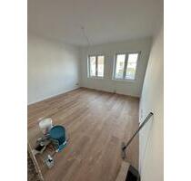 Gemütliche 1-ZKB-Wohnung, ideal für Singles in Schwalbach zentral - Saarlouis