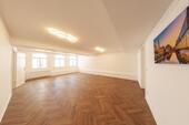 Foto - kleine Bürowelt in der Mitte von Eisenach