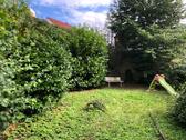 Foto - Haus mit großem Garten in AschaffenburgDamm