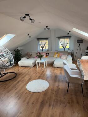 Foto - 3 Zimmer Wohnung zu vermieten - 600,00&nbsp;EUR Kaltmiete, ca.&nbsp; 105,00&nbsp;m&sup2;