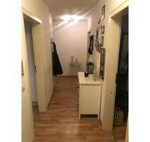 Wohnung im Erdgeschoss, Balkon, Stellplatz, Einbauküche, 3-Zimmer - Bad Oeynhausen