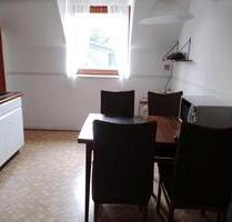 Verm.Möbl.zu 11.25. an DT. ruhig. Mieter männl. NR . - Weitefeld