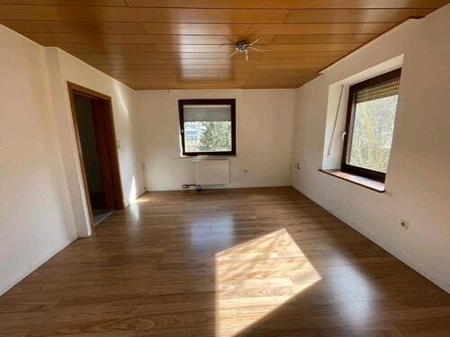 Foto - 4 Zimmer Etagenwohnung zur Miete in Ehringshausen