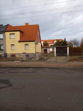 Foto - Einfamilienhaus zu verkaufen - 75.000,00&nbsp;EUR Kaufpreis, ca.&nbsp; 96,00&nbsp;m&sup2;