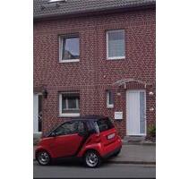 Stellplatz für mein Auto , Hallostr. Stiftsdamenwald - Essen Stadtbezirk VI