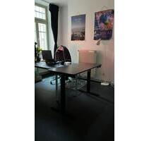 Desk space in office close to Kotti (shared office) - Berlin Friedrichshain-Kreuzberg