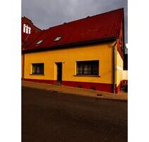 Großes Wohnhaus mit Gaten in Zentraler Lage - Hettstedt