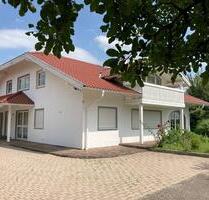 Villa, mit Pool, Sauna, Wintergarten u Doppelgarage zu verkaufen - Simbach am Inn