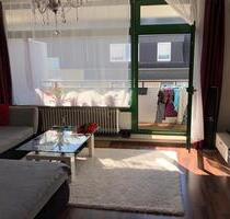 Frisch renoviert: 1-Zimmer-Wohnung mit Balkon in zentraler Lage - Wuppertal