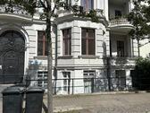 Foto - Großzügige 4,5-Zimmer-Altbauwohnung im Herzen der Stadt mit Balkon