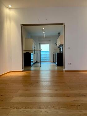 Foto - Hochwertig ausgestattete 2 ZKB Altbauwohnung mit EBK und großer T