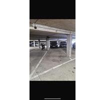 Tiefgarage Uhingen - 65,00 EUR Miete, in Esslingen am Neckar (PLZ: 73730) Oberesslingen