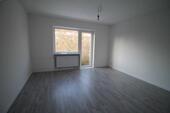 Foto - Emden - Barenburg: Moderne 3-Zimmer-Wohnung im 1. Obergeschoss mit Balkon!
