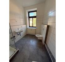 teilrenovierte 4 Raumwohnung in Bernburg mit Garten - Bernburg (Saale)