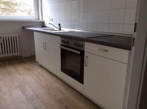 Foto - Verfügbar ab 01.07.26: Erdgeschoßwohnung mit Duschbad und Balkon