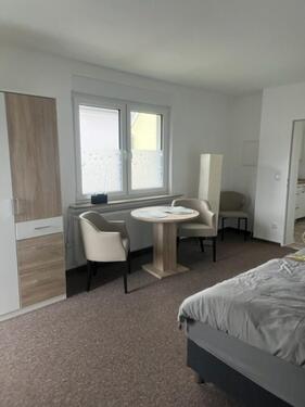 Foto - Möblierte 1-Zimmer Wohnung für Wochenendheimfahrer Pendler