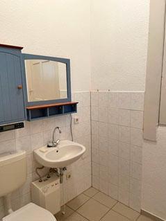 Foto - Bürofläche in Marktnähe - 330,00&nbsp;EUR Kaltmiete, ca.&nbsp; 6,41&nbsp;m&sup2;