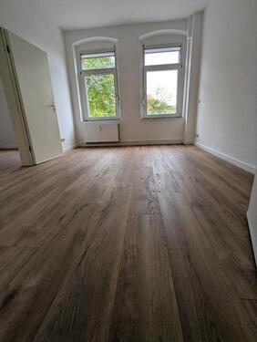 Foto - sehr helle 2-Zi renov Uninähe EBK Wohn-Kü Parkett Granit Ga EP