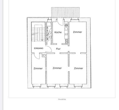 Foto - 4-Zimmer Wohnung mit Balkon und EBK in zentraler Lage