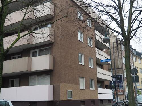 Foto - ToPP sanierte Stadtwohnung mit Balkon