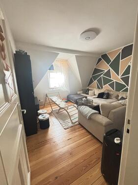 Foto - Schöne 3-Zimmer Altbau Wohnung - 640,00&nbsp;EUR Kaltmiete, ca.&nbsp; 77,00&nbsp;m&sup2;