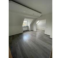 Helle Maisonette-Wohnung in Huttrop - Nähe Elisabeth Krankenhaus - Essen