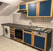 Charmante Dachgeschosswohnung in Reichenbach zu vermieten - Reichenbach an der Fils