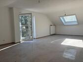 Foto - Kernsanierte helle Dachgeschosswohnung in Steinheim a.d.m.