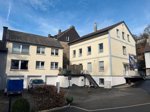 Foto - Mehrfamilienhaus mit 4 Garagen, ohne Makler