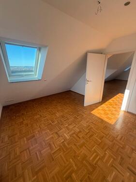 Foto - Dachgeschoßwohnung in Künzell zur Miete