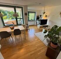 Helle, renovierte 2 Zi Whg, 69qm, mit SW Balkon am Westpark - München Sendling-Westpark