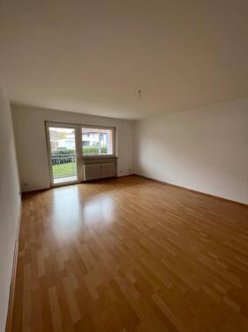 Foto - Helle 3-Zimmer-Wohnung in Würzburg-Heidingsfeld mit 2 Balkonen!