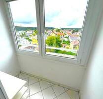 Helle und große 3-Zi.-Wohnung in Schwenningen mit 2 Balkonen - Villingen-Schwenningen