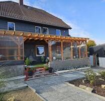 Modernisiertes Einfamilienhaus mit großem Grundstück– Ihr neues Z - Lamspringe