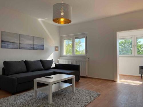 Foto - Vollständig renovierte und neu möblierte 3 Raum -DG- Wohnung