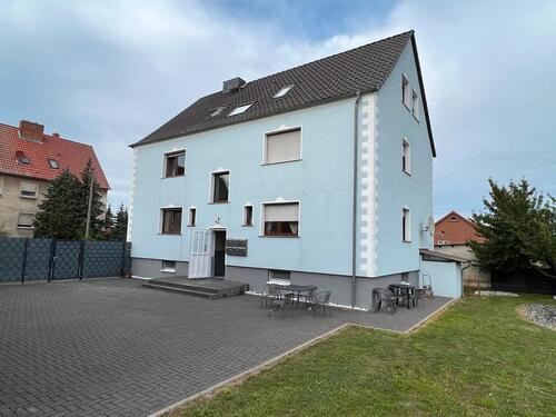 Foto - MehrfamilienhausNebengelassGaragenkomplex-ls Gästehaus genutzt