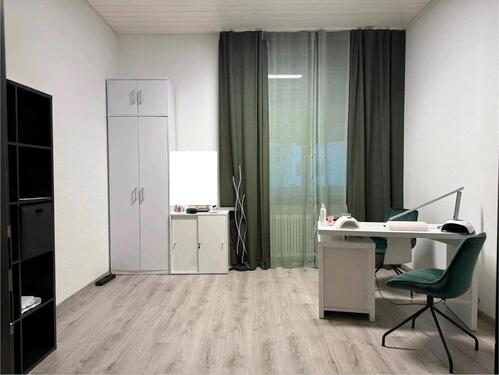 Foto - Büro Kosmetikstudio zu vermieten