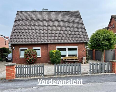 Foto - Ein-Zweifamilienhaus zentral in Löningen