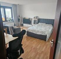 Möblierte 1-Zimmer-Wohnung mit Balkon ab 16.11.2025 verfügbar - Fellbach Oeffingen