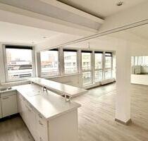 Gehobene 2er-WG mit Balkon und Aufzug in zentraler Lage von Osnabrück (W12)