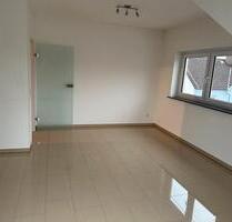 Perfekte Wohnung für WG Studenten Ca 145m2 in Gießen Wieseck