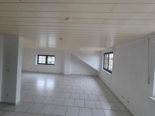 Foto - 2 Zimmer Dachgeschoßwohnung in Duisburg