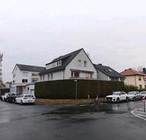 Haus 3 Wohnungen 230 qm +1 Büroeinheit 90 qm freistehend von Priv - Neu-Isenburg