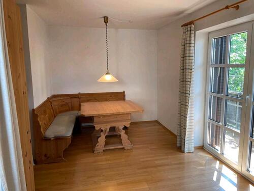 Foto - charmante 1-Zimmer-Wohnung m. Stellplatz in Karpfham zu vermieten