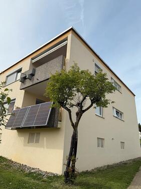 Foto - 3-Zimmer-Wohnung(84 m²)mit Balkon, 2 Bädern und Carport-Kirchheim