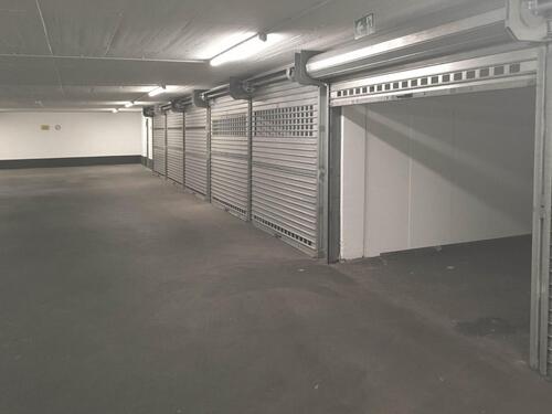 Foto - Tiefgaragen-Stellplatz-Box in 30625 Hannover