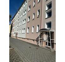 Biete 55qm - Eigentumswohnung - 40.000,00 EUR Kaufpreis, in Glauchau (PLZ: 08371)